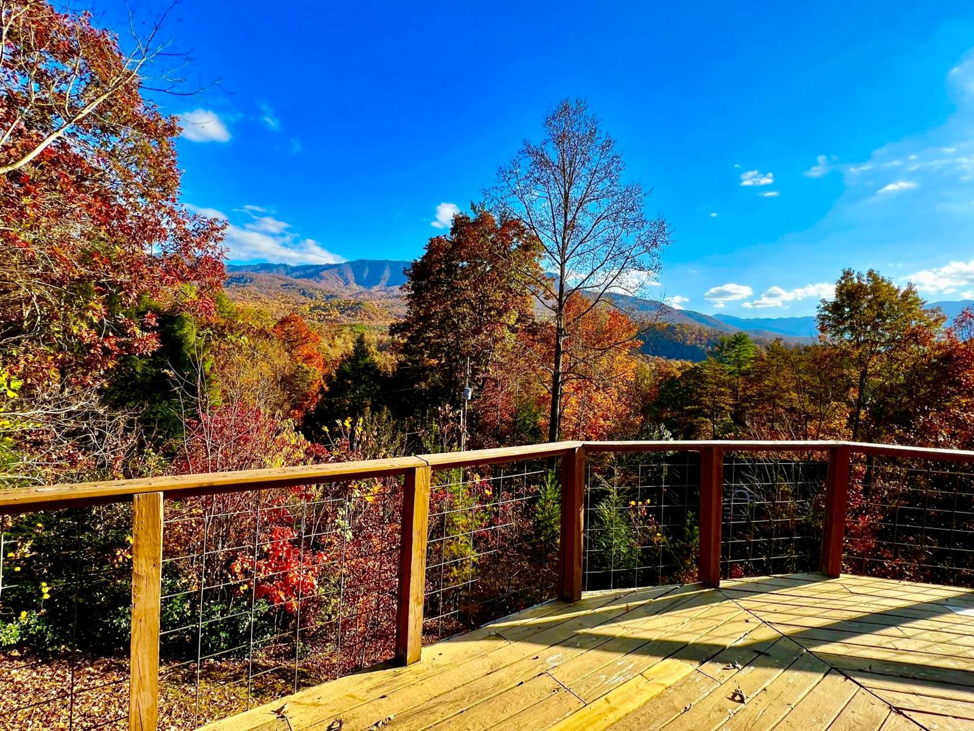 Hawks View Gatlinburg Mountain Cabin Bagian luar foto