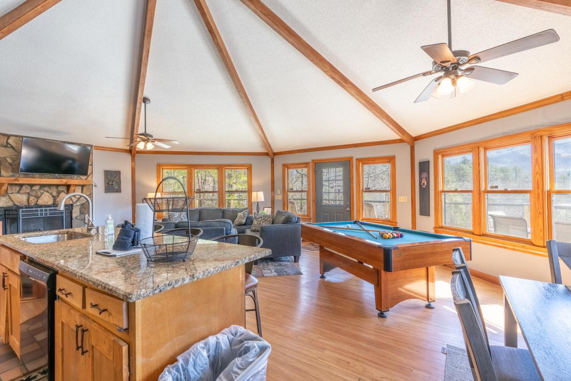 Hawks View Gatlinburg Mountain Cabin Bagian luar foto