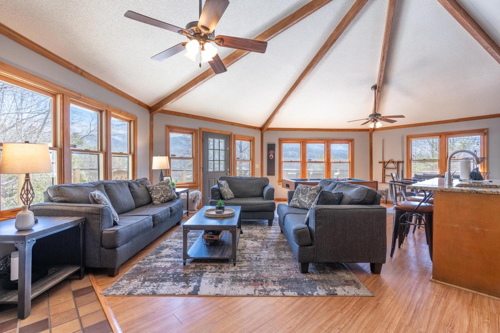 Hawks View Gatlinburg Mountain Cabin Bagian luar foto